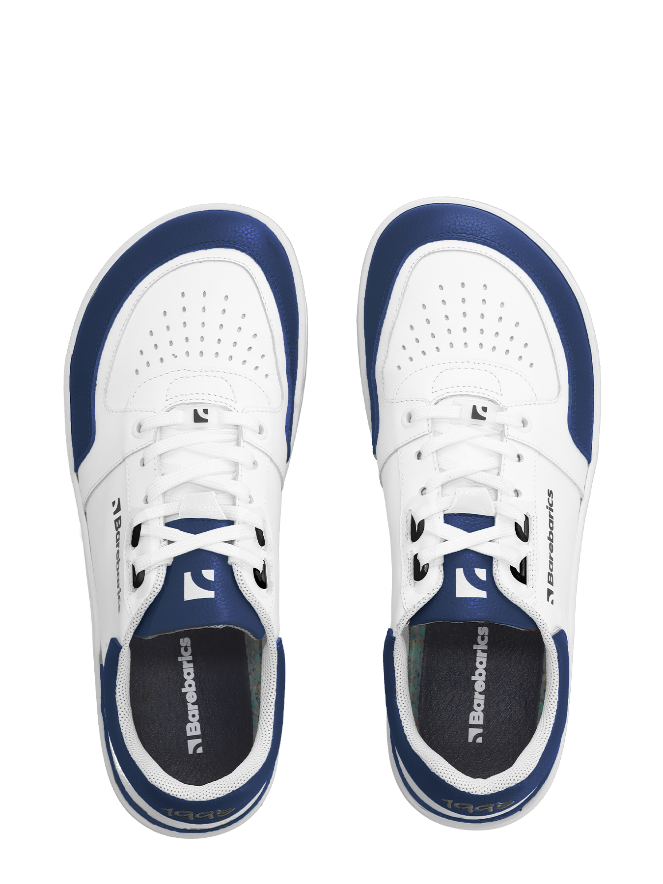 Barefoot Sneakers Barebarics Wave - White & Dark Blue.
Das Obermaterial besteht aus hochwertigem glattem Nappaleder.
Barefoot-Eigenschaften
Anatomische Form - Der Schuh respektiert die Form der Füße.
Mehr Info
Typ: Straßenschuhemodernes urbanes Designentworfen und handgefertigt in der Europäischen Union, unter Verwendung lokaler nachhaltiger Materialienhervorragende Haltbarkeit und Farbechtheit der MaterialienDermodry Coolmax®-Technologie für kontinuierlichen Feuchtigkeitstransporterhältlich in den Größen 36-47 (europäische Maße)EAN/SKU: %eanorsku%